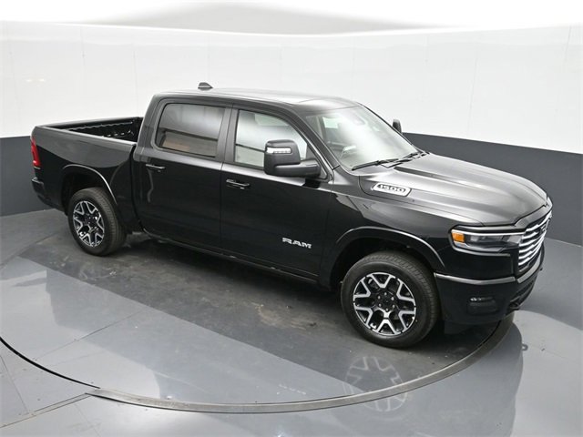 Used 2025 RAM 1500 Laramie image 32