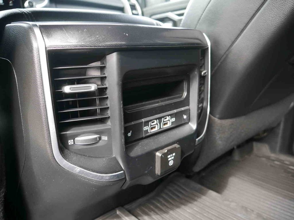 Used 2022 RAM 3500 Laramie image 19