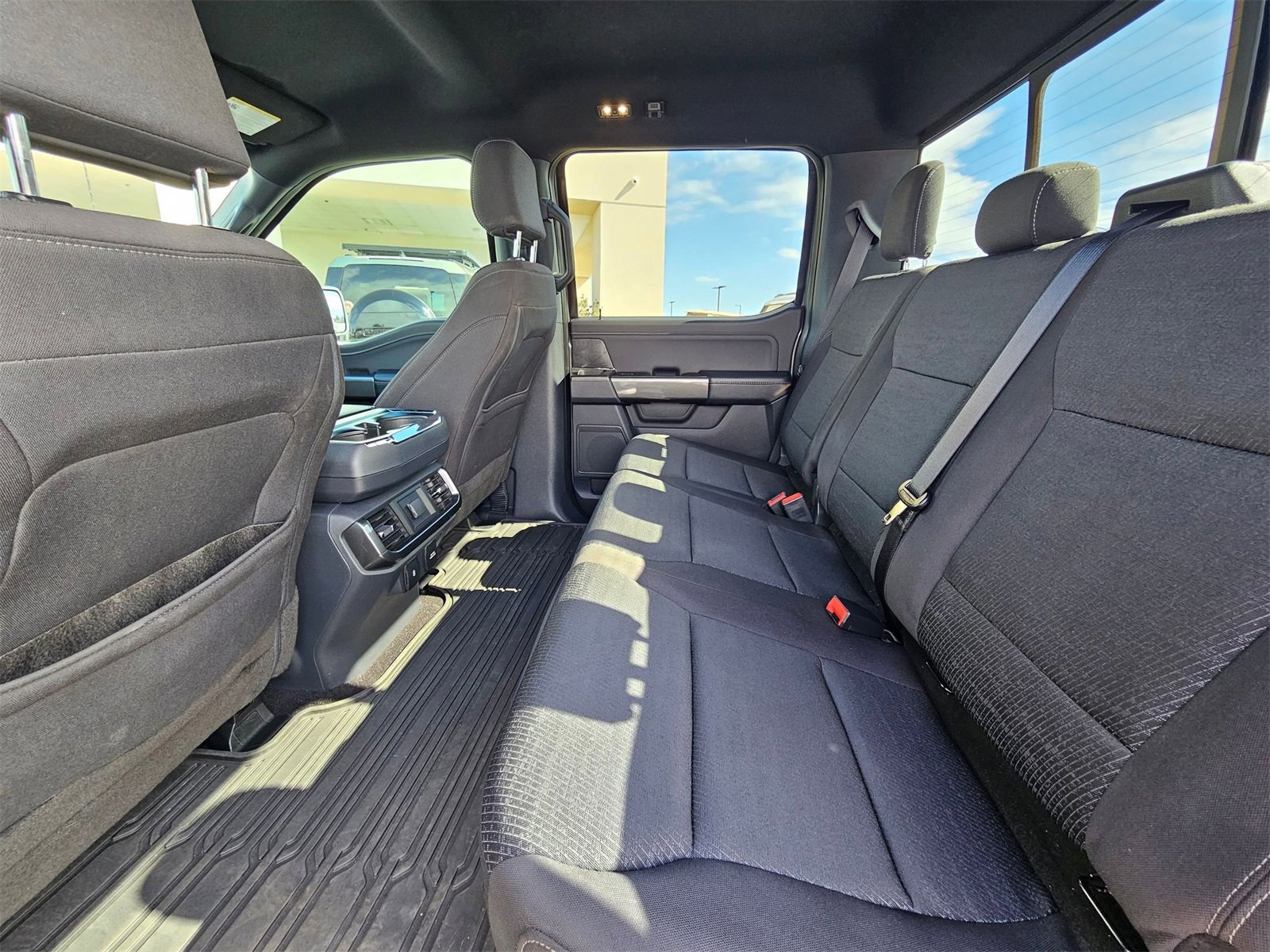 Certified 2022 Ford F150 XLT w/ Equipment Group 302A High image 20