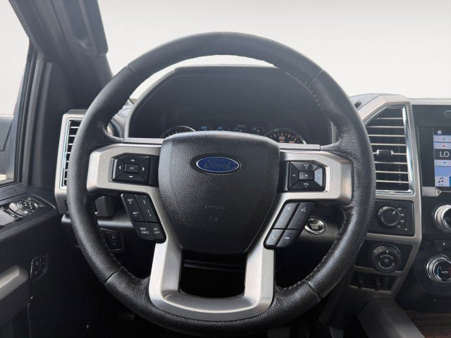 Used 2016 Ford F150 Platinum w/ Equipment Group 701A Luxury AWD/4WD image 10