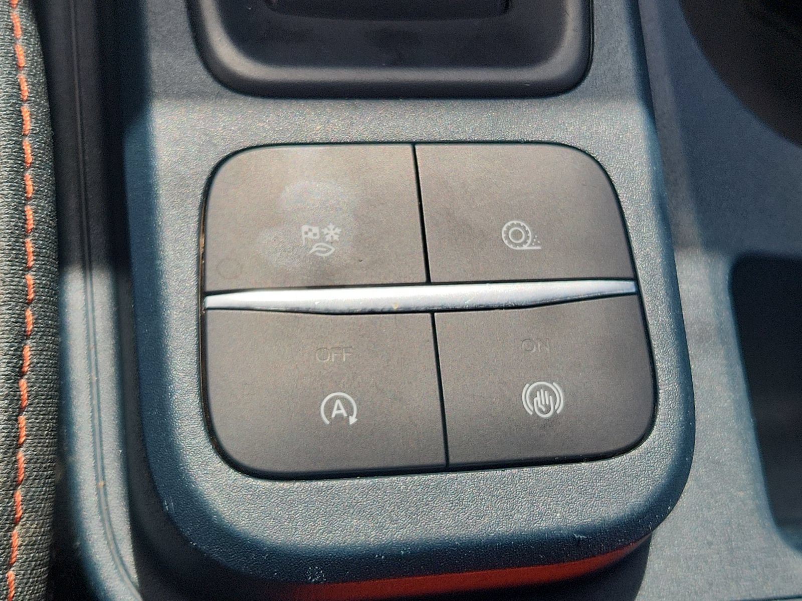 Used 2022 Ford Maverick XLT FWD image 14