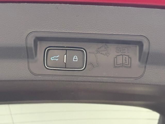Certified 2020 Ford Explorer Limited RWD image 41