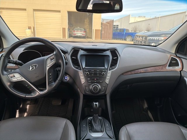 Used 2017 Hyundai Santa Fe SE w/ SE Premium Package 02 image 32