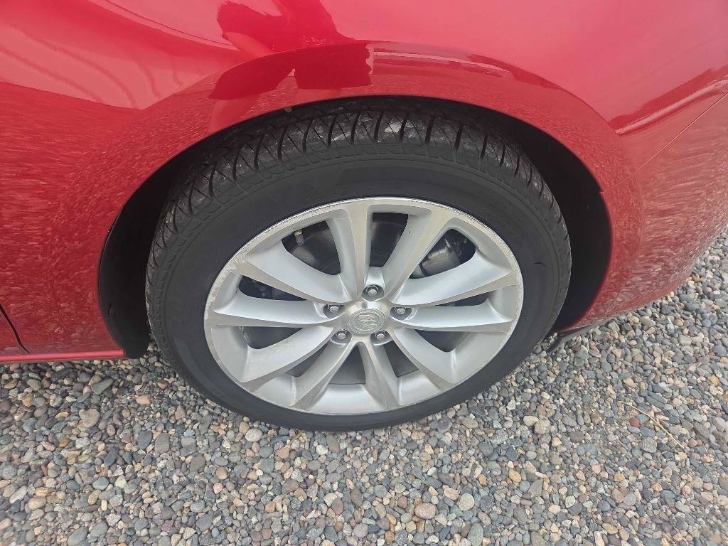 Used 2012 Buick Verano Leather FWD image 22