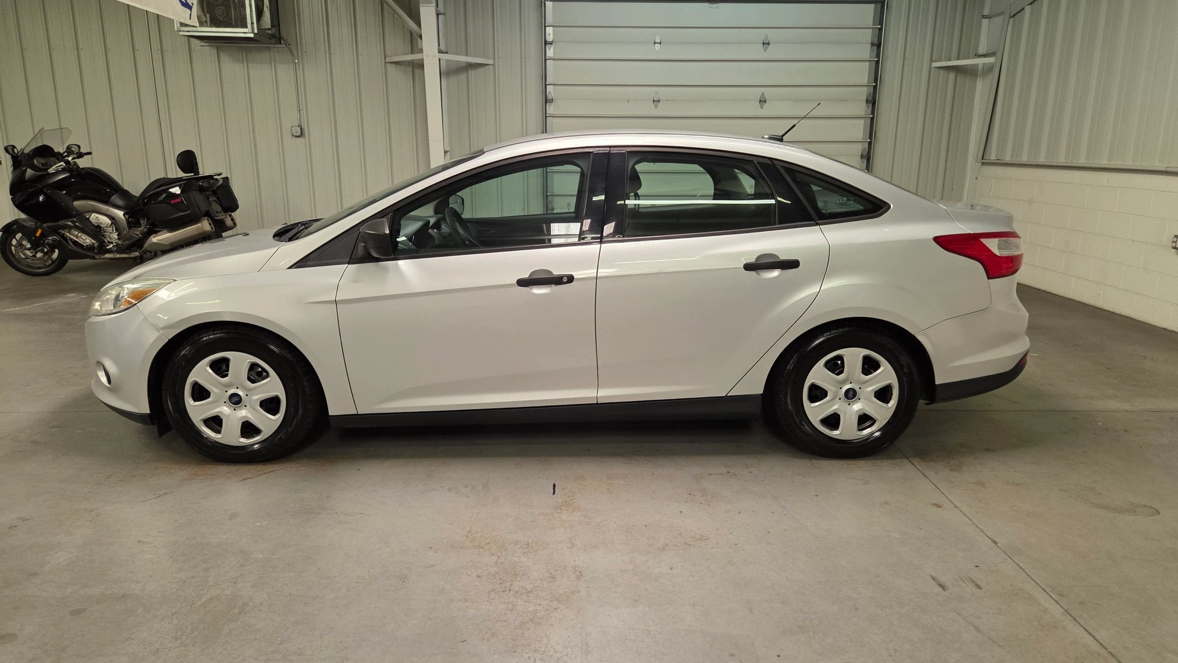 Used 2014 Ford Focus S FWD image 3