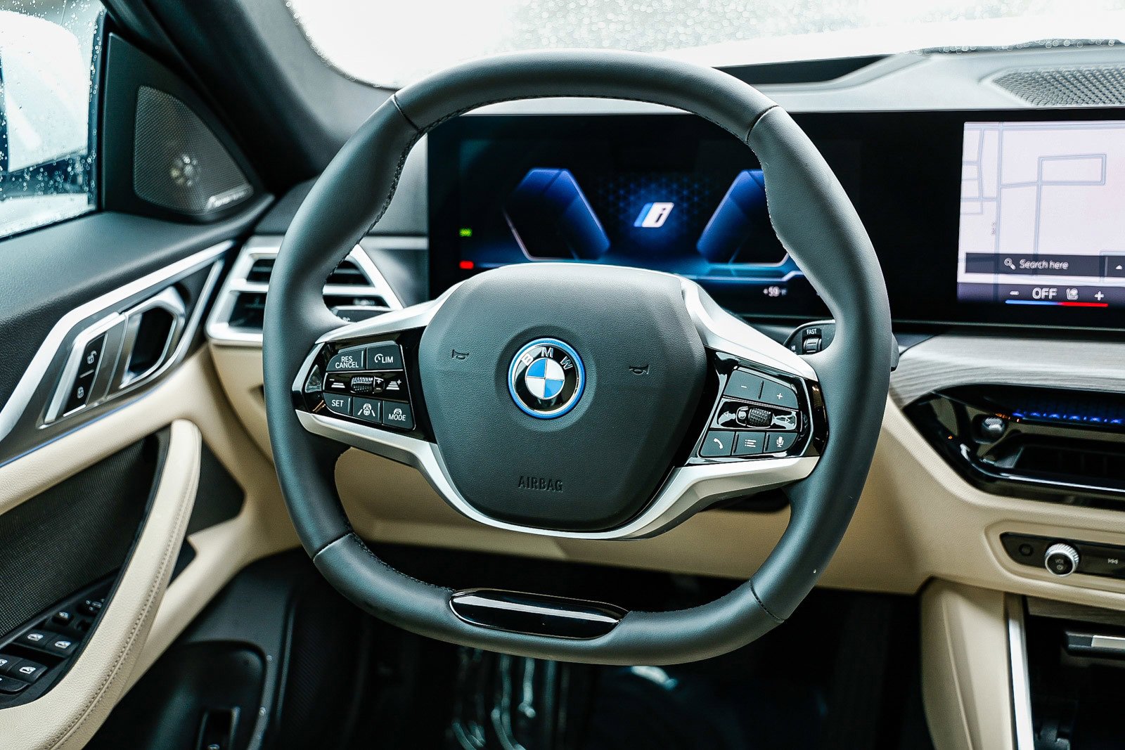 Used 2025 BMW i4 eDrive40 w/ Premium Package image 13