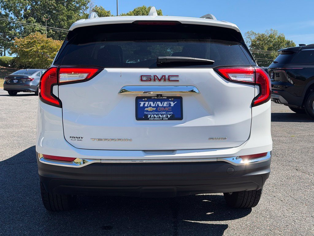 Used 2022 GMC Terrain SLT AWD/4WD image 6