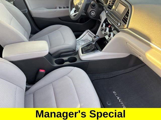 Used 2019 Hyundai Elantra SE image 35