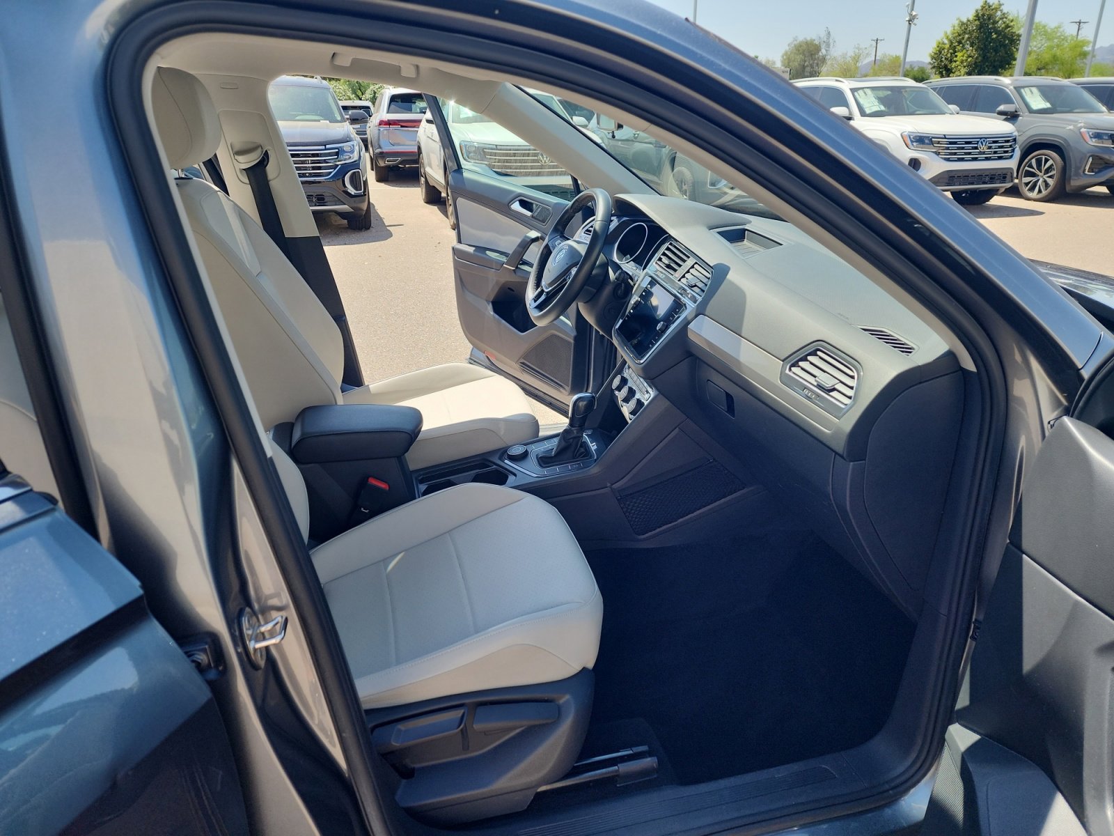 Used 2020 Volkswagen Tiguan S AWD/4WD image 19