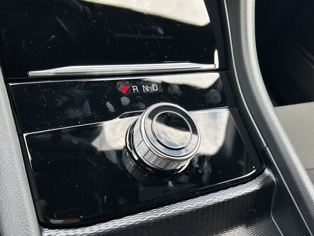 New 2024 Jeep Grand Cherokee L Laredo RWD image 39