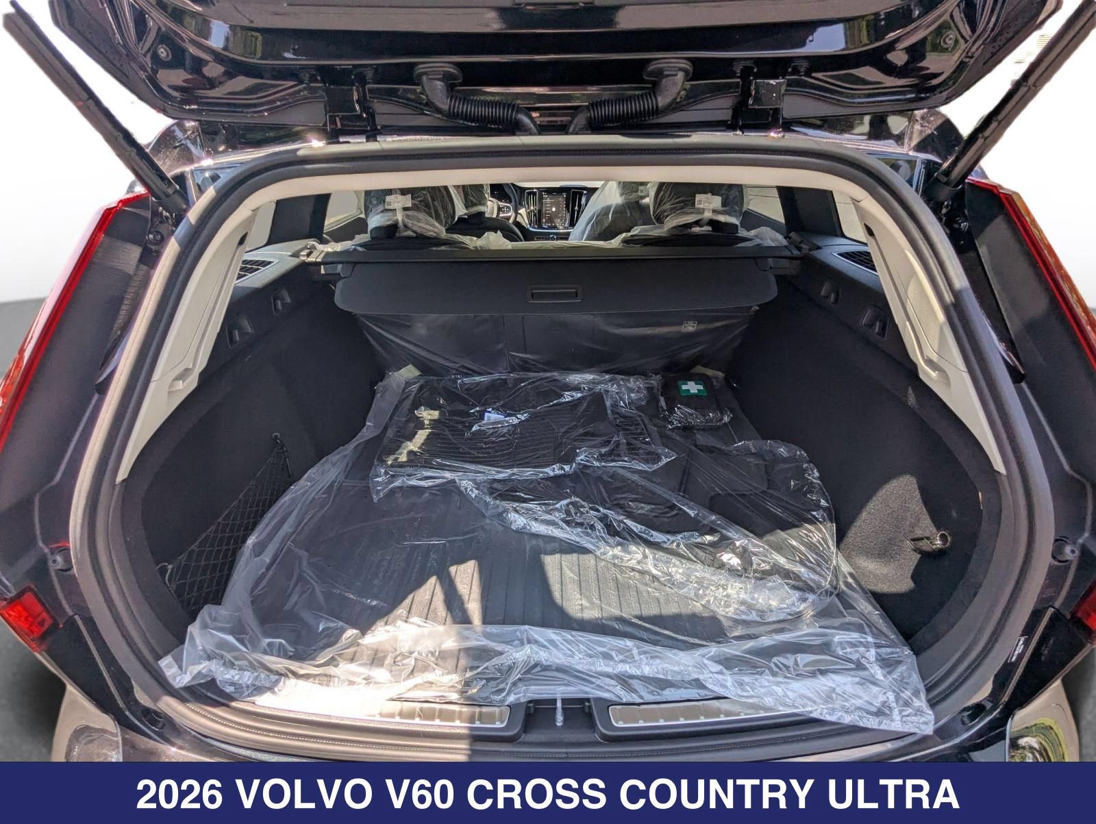 New 2026 Volvo V60 B5 Cross Country Ultra w/ Protection Package Premier AWD/4WD image 21