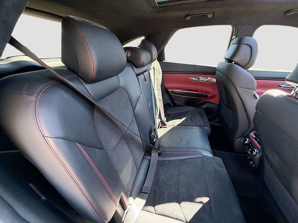 Used 2022 Genesis GV70 3.5T Sport w/ Sport Prestige Package image 30