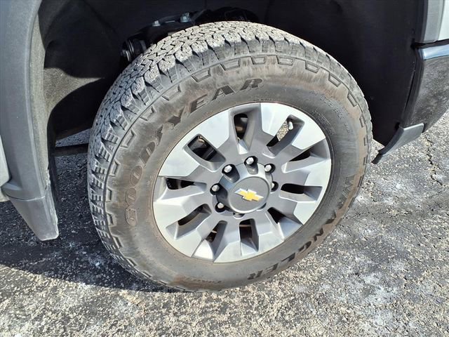 Used 2024 Chevrolet Silverado 2500 Custom w/ Custom Value Package image 44