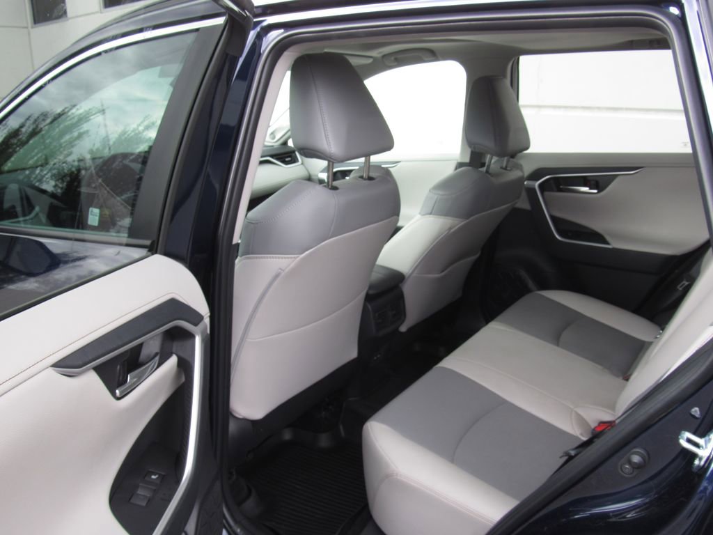 Certified 2025 Toyota RAV4 Limited w/ Advanced Technology Package AWD/4WD image 14
