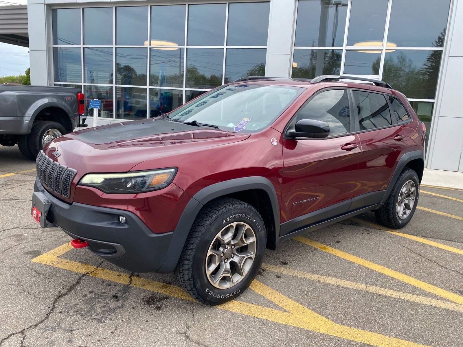 Used 2022 Jeep Cherokee Trailhawk w/ Sun, Sound & Nav Group AWD/4WD image 1