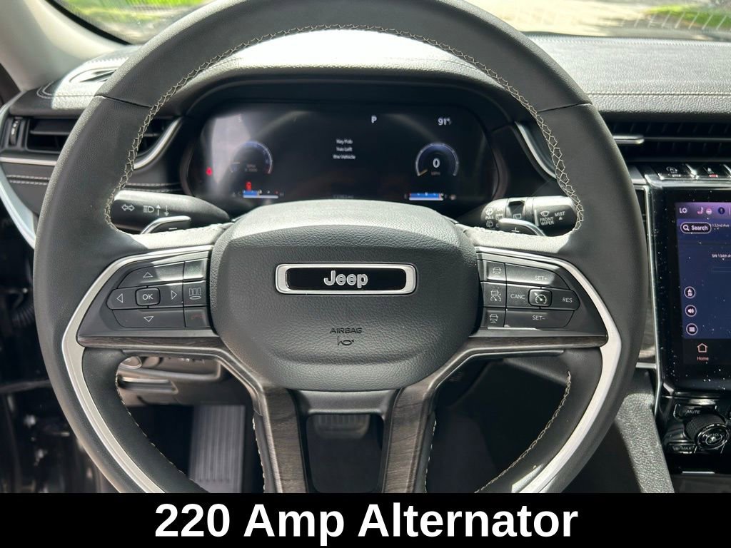 Used 2024 Jeep Grand Cherokee Limited w/ Black Appearance Package image 20