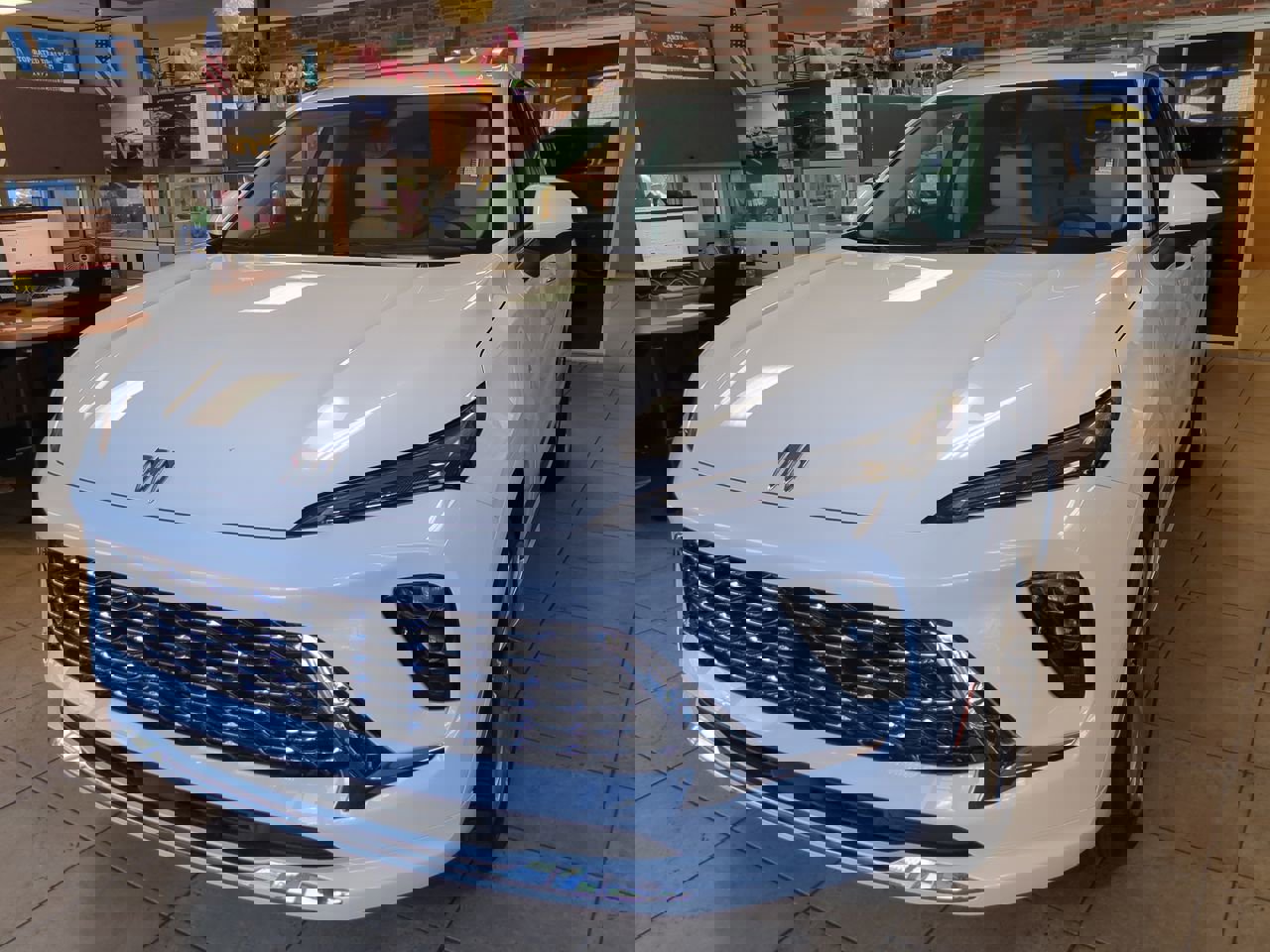 New 2026 Buick Envision Avenir image 6