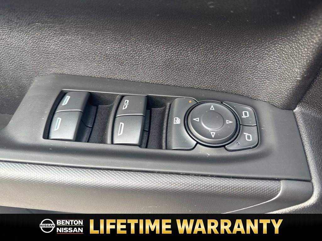 Used 2024 Chevrolet Silverado 1500 Custom Trail Boss w/ LPO, Dark Essentials Package image 13