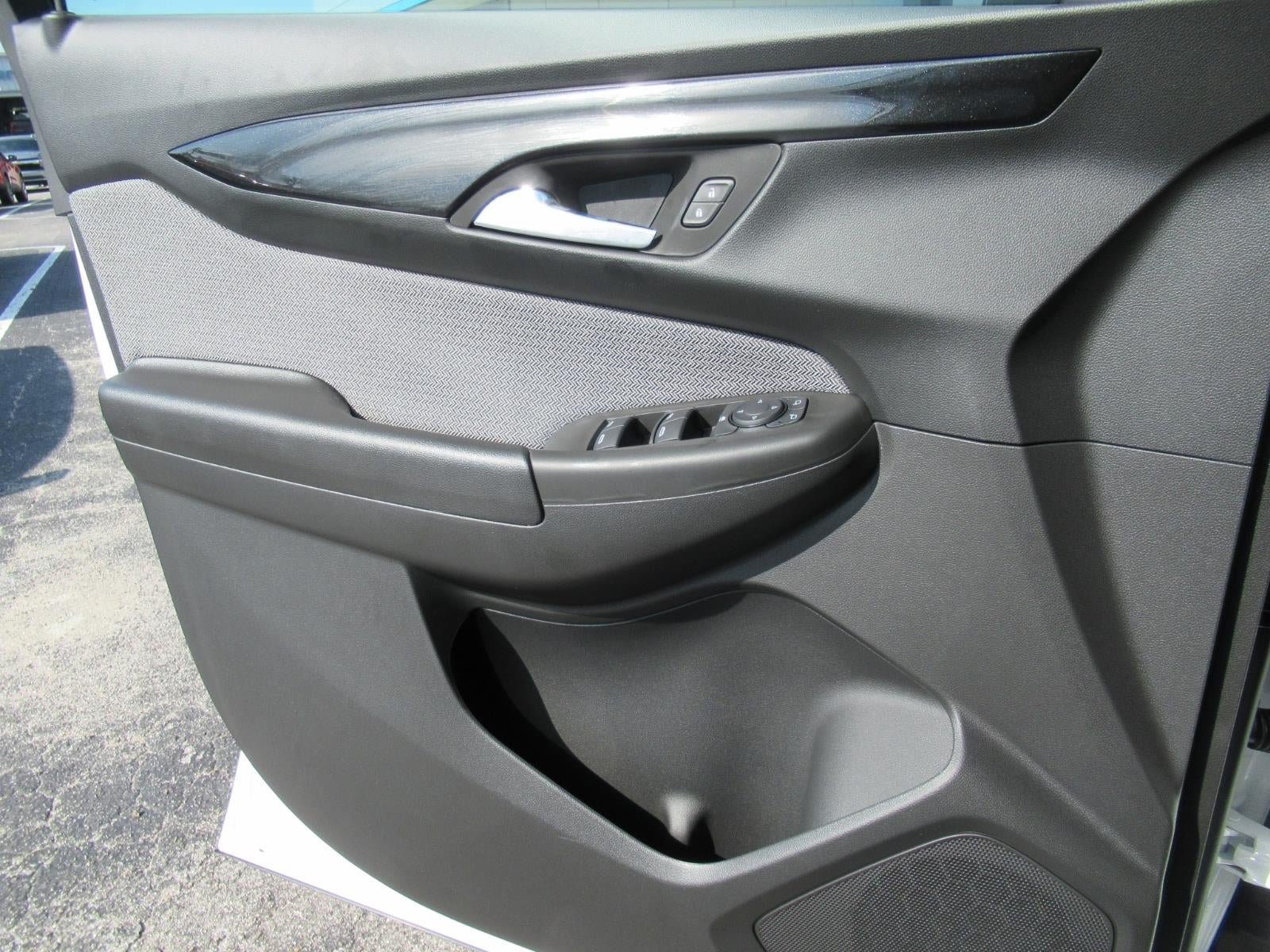 New 2026 Chevrolet TrailBlazer LS w/ LS Convenience Package FWD image 19