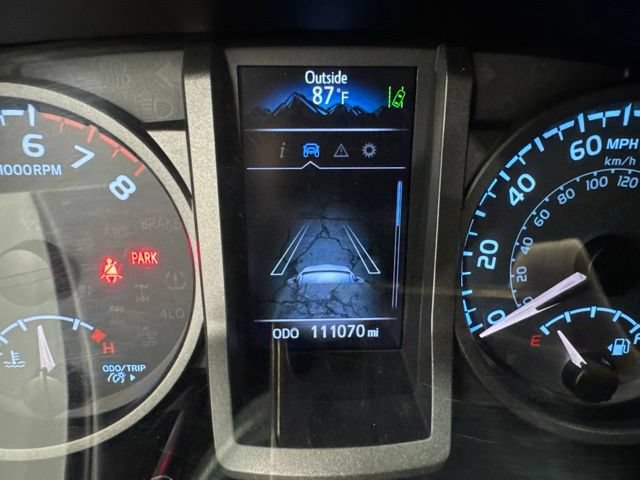 Used 2019 Toyota Tacoma TRD Off-Road w/ Technology Package AWD/4WD image 31
