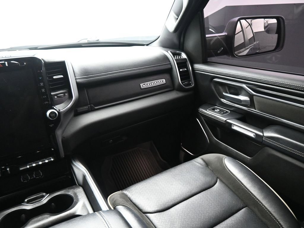 Used 2024 RAM 1500 Laramie image 14