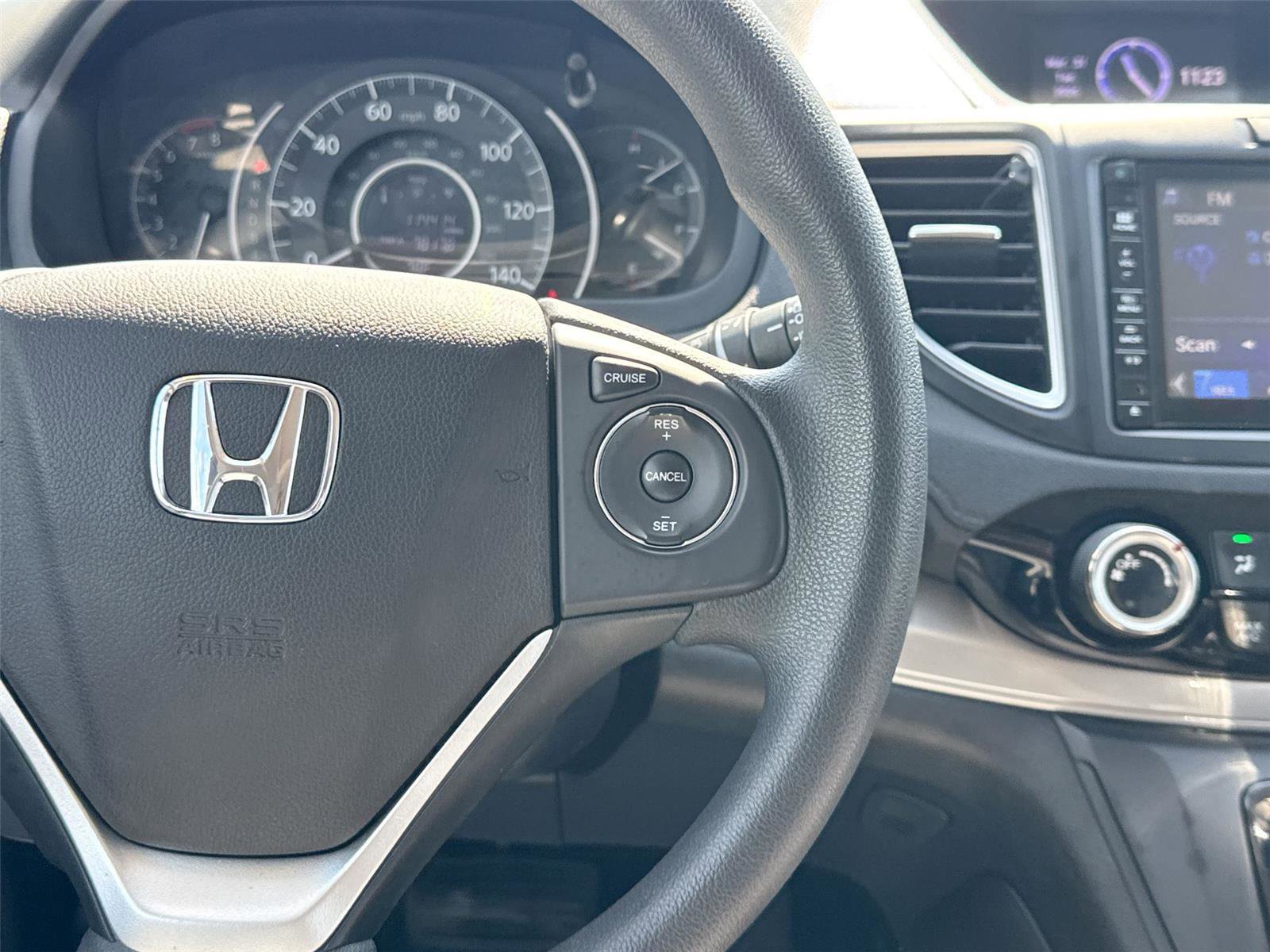 Used 2015 Honda CR-V EX image 24