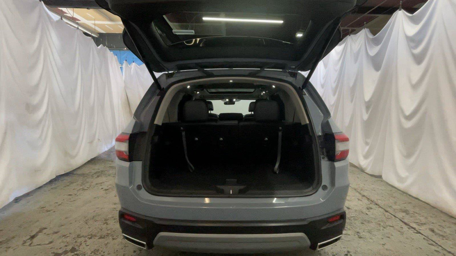 Certified 2023 Honda Pilot Touring image 18