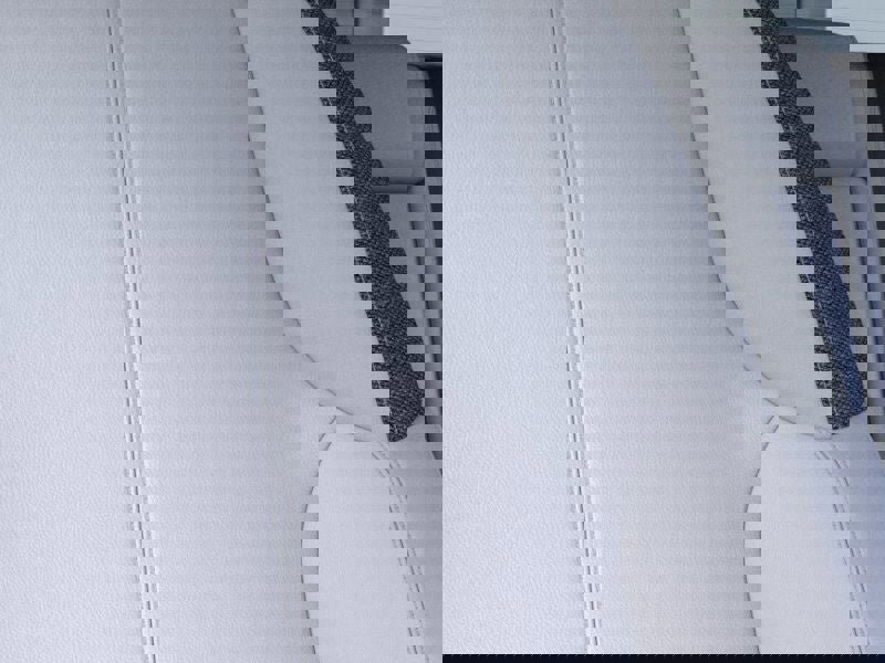 New 2026 Cadillac Optiq Luxury 1 image 21