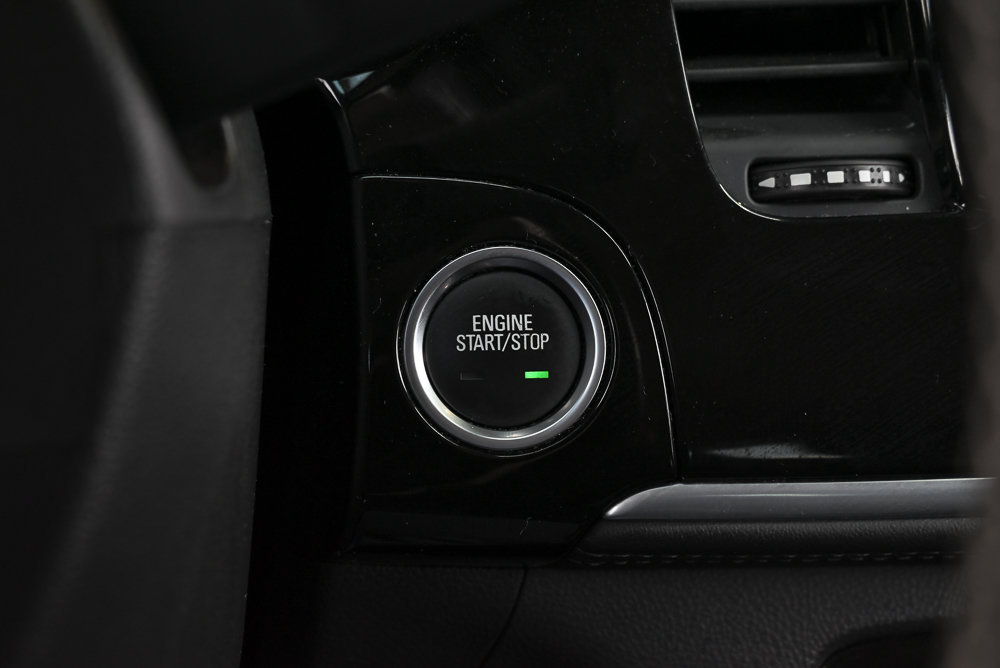 Used 2022 Buick Encore Preferred w/ Safety Package FWD image 29