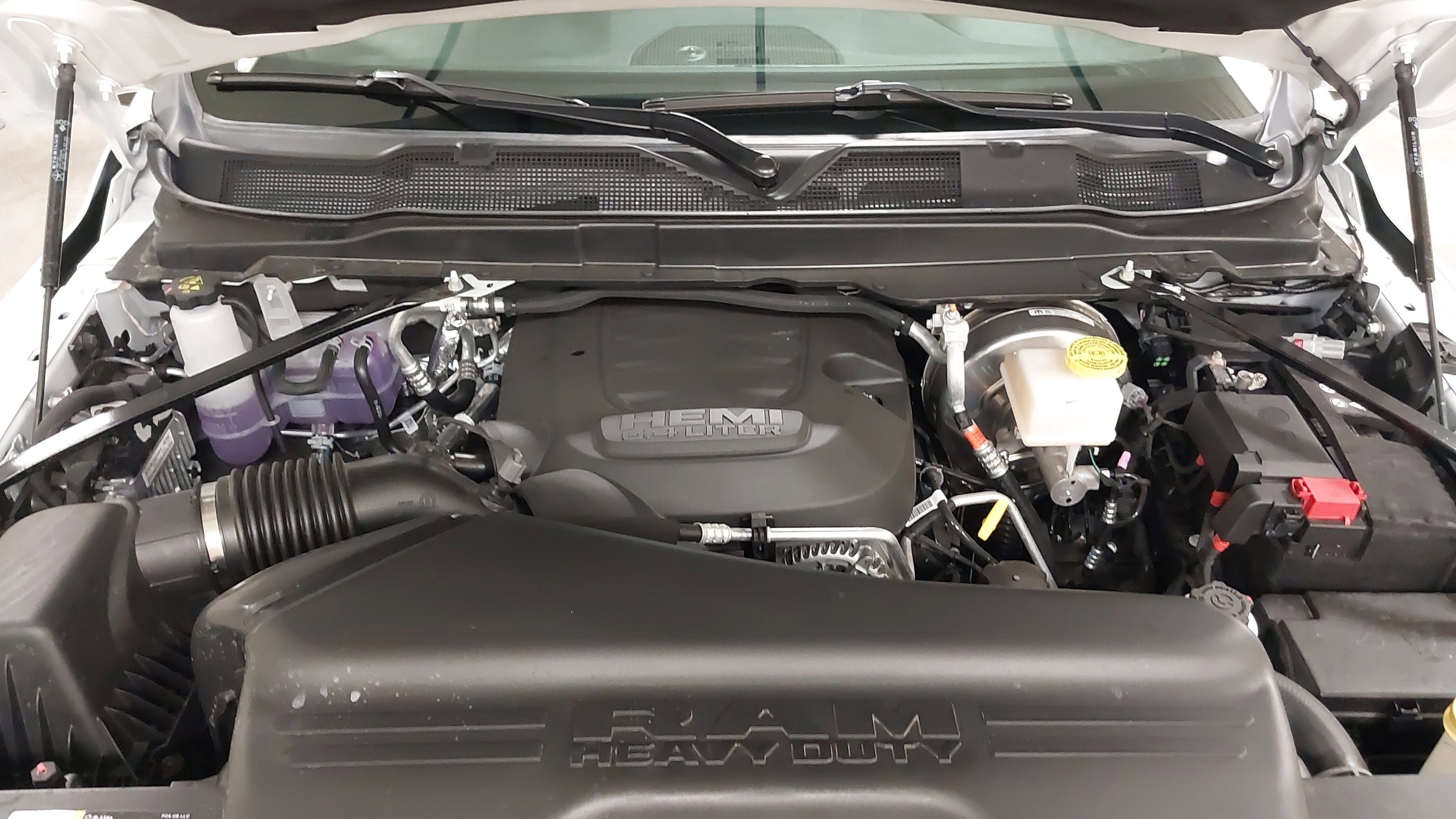 New 2026 RAM 2500 Tradesman AWD/4WD image 30