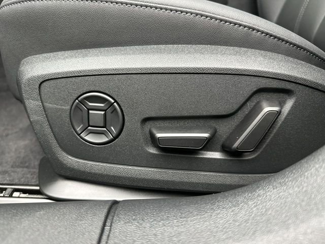 Used 2025 Audi A5 2.0T Premium w/ Convenience Package image 12