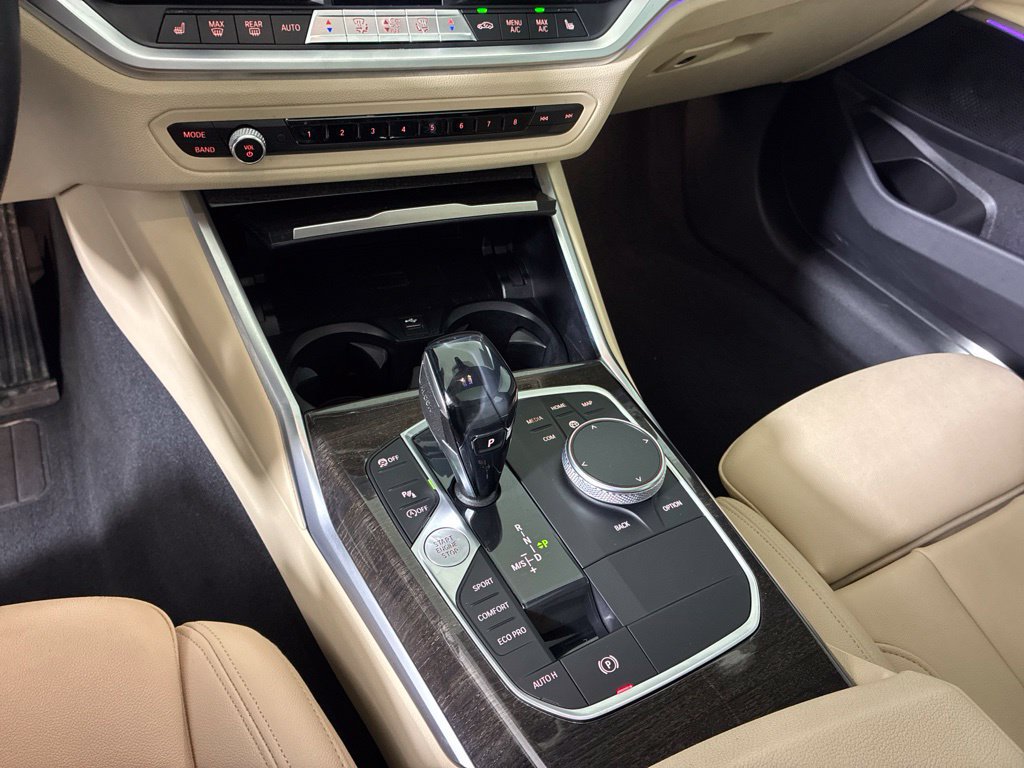 Used 2021 BMW 330i Sedan w/ Convenience Package RWD image 13