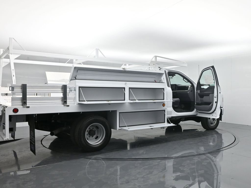 New 2024 Ford F350 XL w/ XL Chrome Package image 5