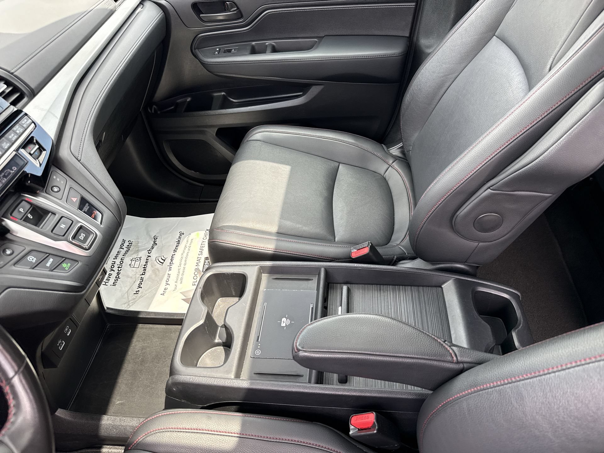 Used 2025 Honda Odyssey Sport-L image 23