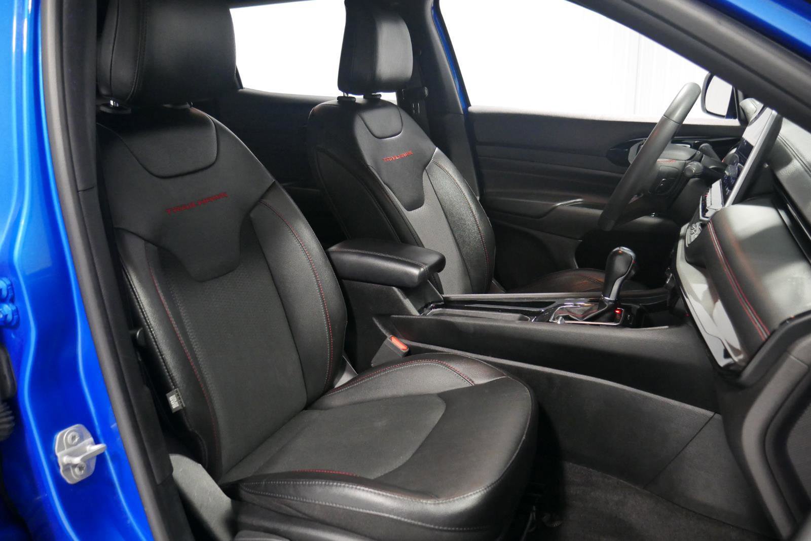 Used 2023 Jeep Compass Trailhawk image 15