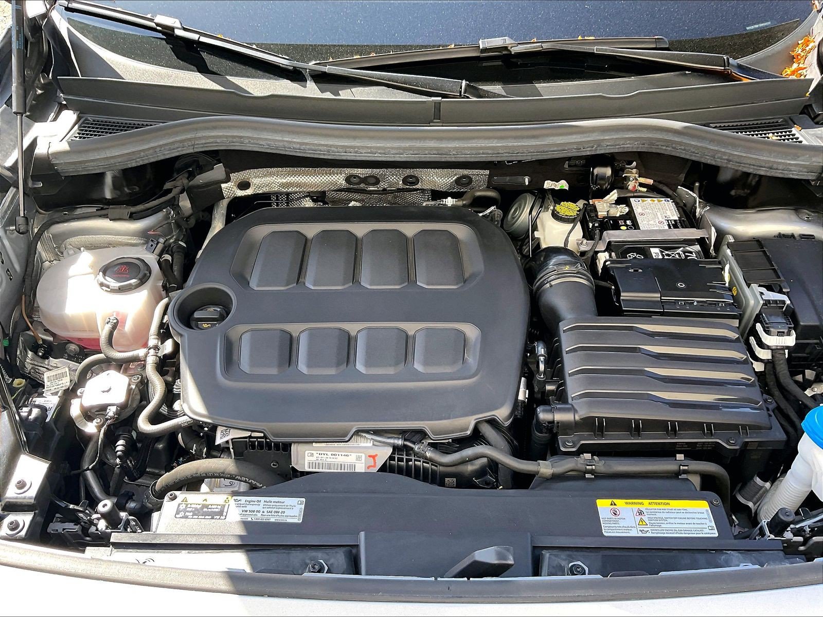 Certified 2025 Volkswagen Tiguan S FWD image 8