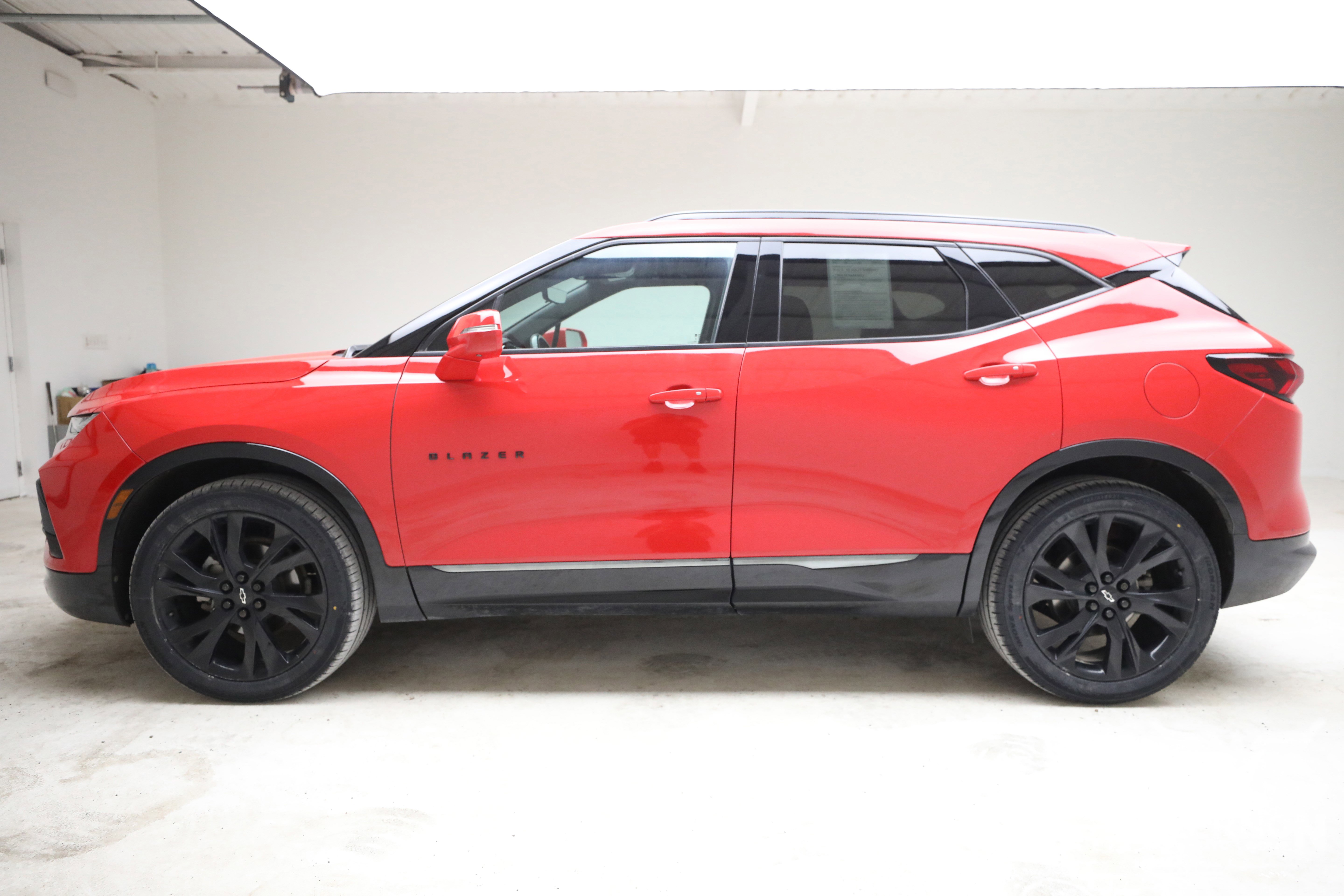 Used 2020 Chevrolet Blazer RS FWD image 2