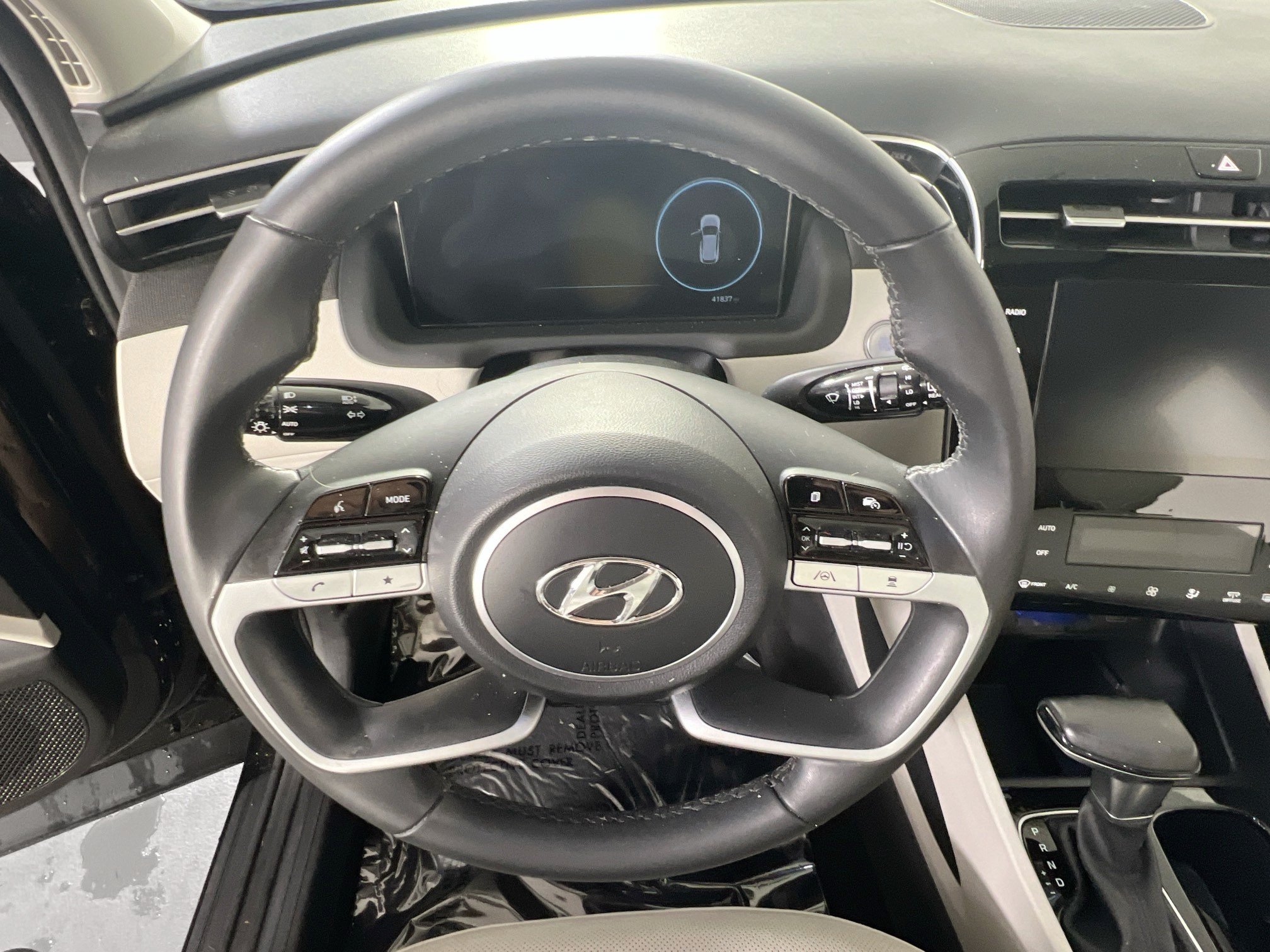 Used 2023 Hyundai Tucson SEL w/ Convenience Package AWD/4WD image 11