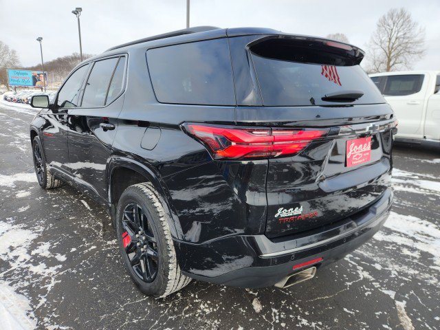 Used 2022 Chevrolet Traverse Premier w/ Redline Edition image 3