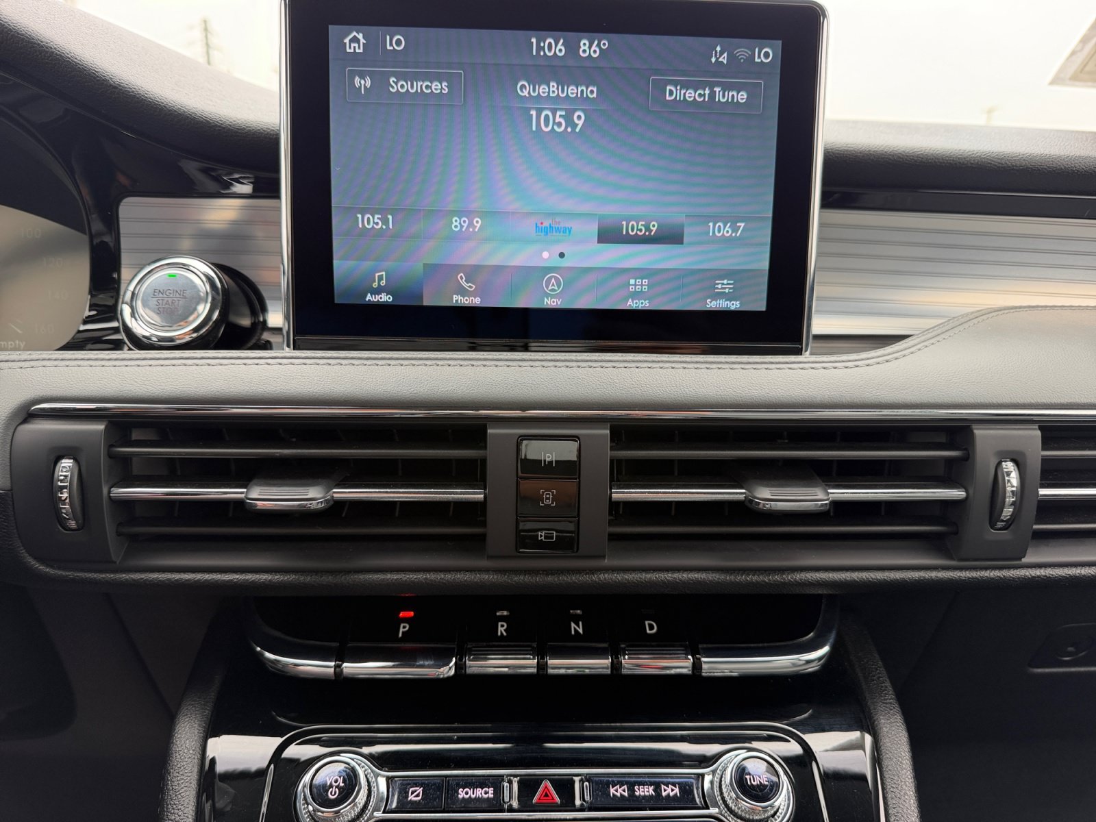 Used 2022 Lincoln Corsair Reserve FWD image 12