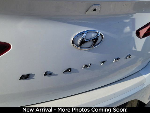 Used 2020 Hyundai Elantra Value Edition w/ Cargo Package (C1) FWD image 6