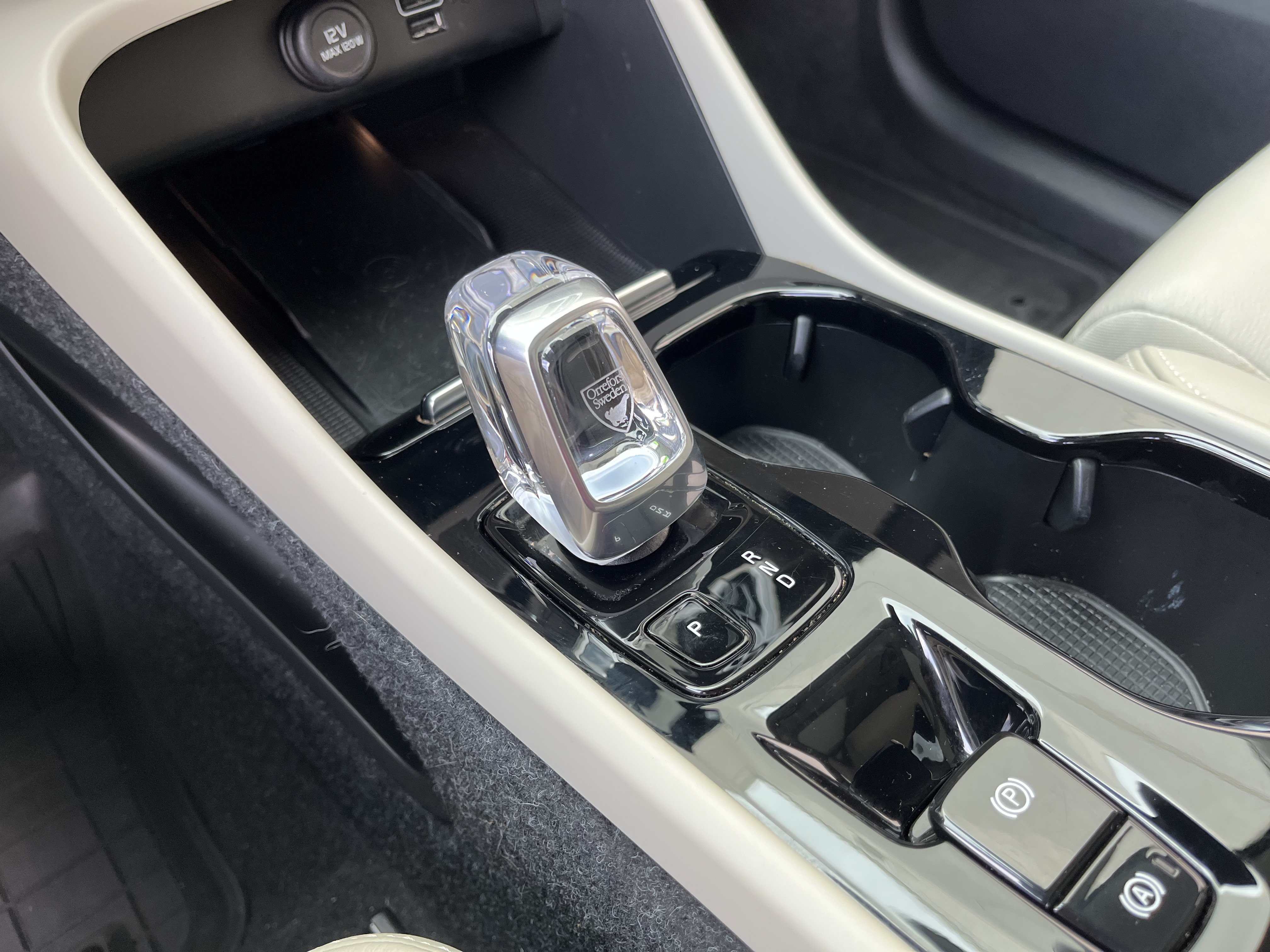 Used 2022 Volvo XC40 T5 Inscription w/ Advanced Package AWD/4WD image 25
