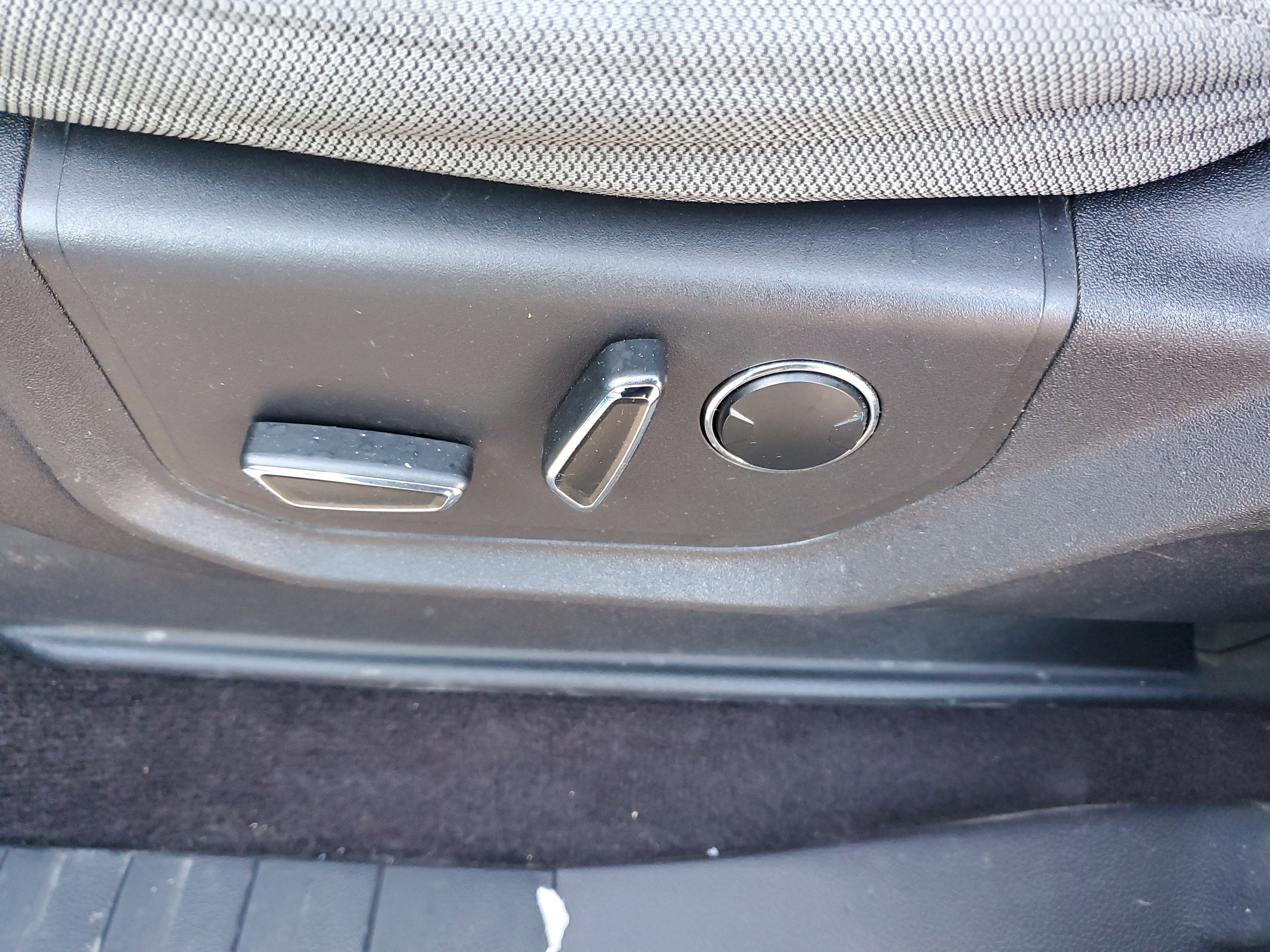 Used 2016 Ford F150 XLT w/ Equipment Group 302A Luxury image 19