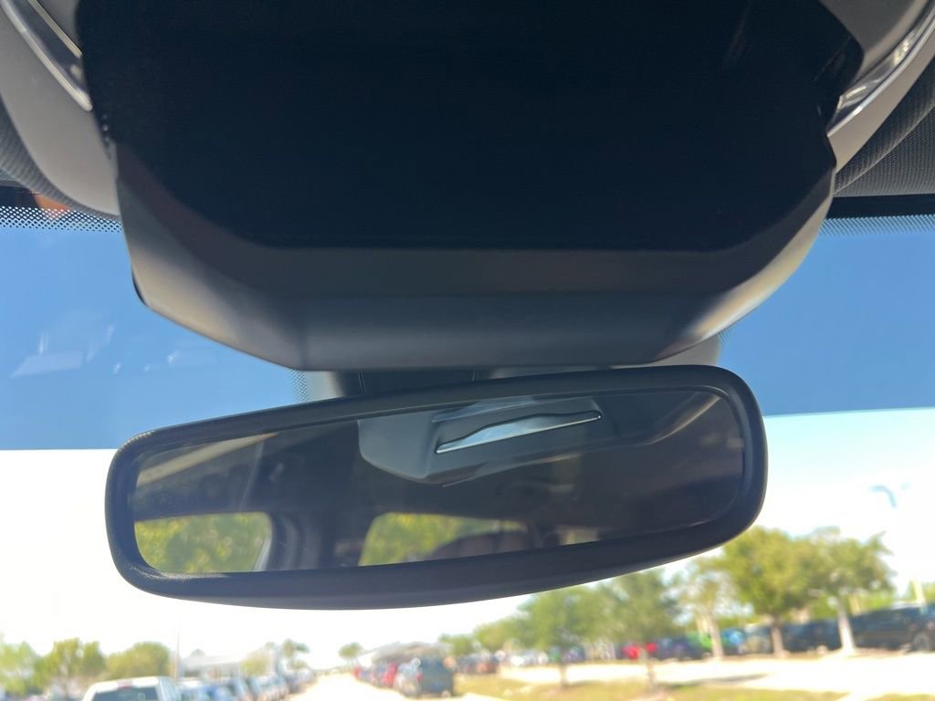 Used 2024 Jeep Grand Cherokee L Laredo RWD image 79