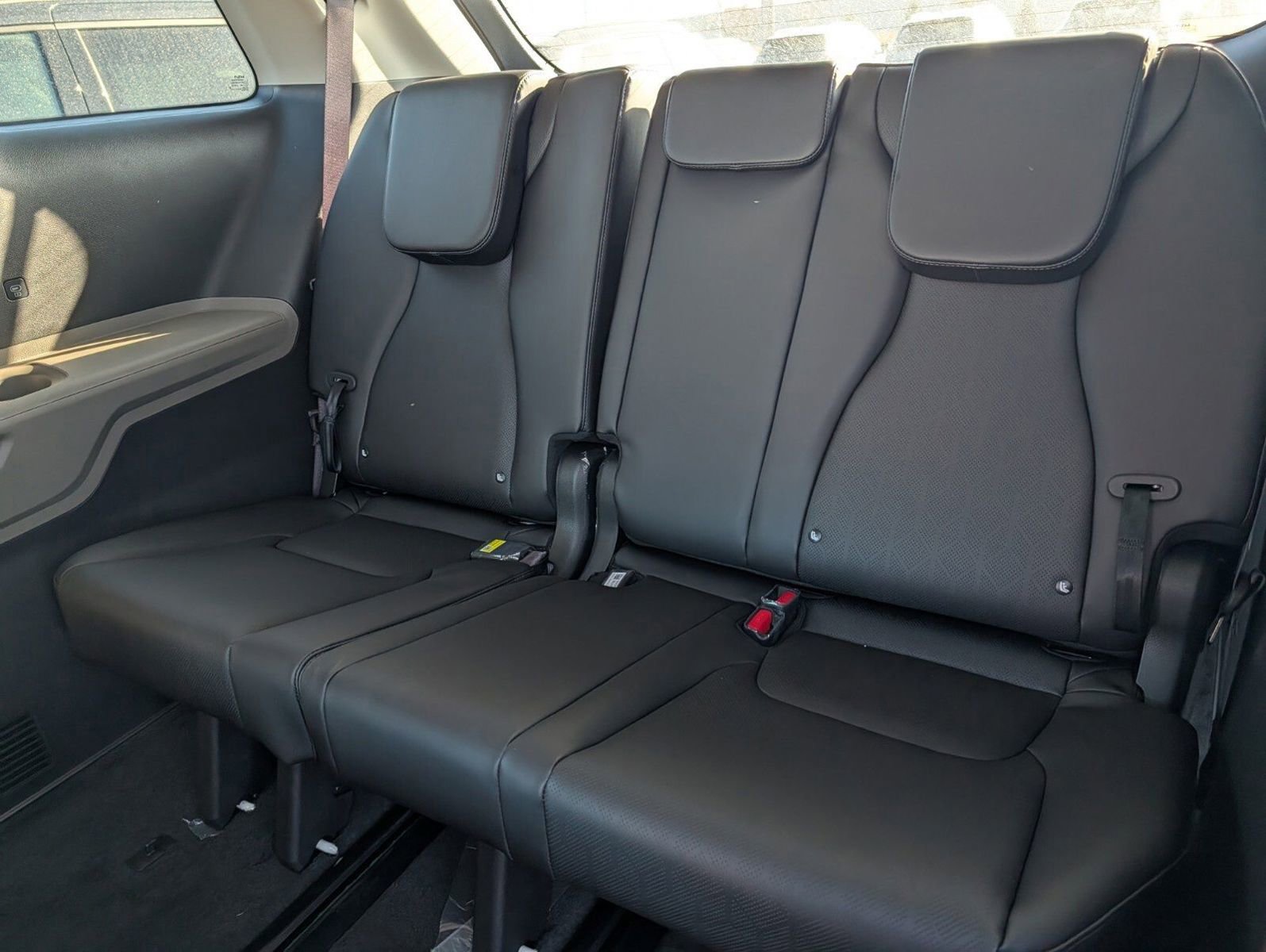 Used 2026 Kia Carnival image 19