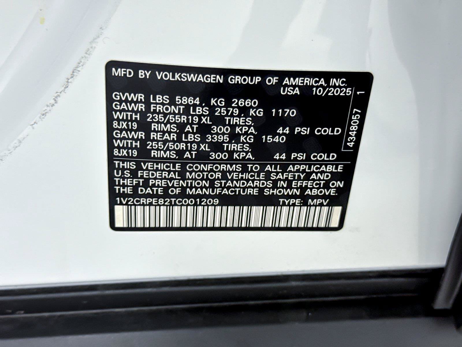 New 2026 Volkswagen ID.4 Pro RWD image 28