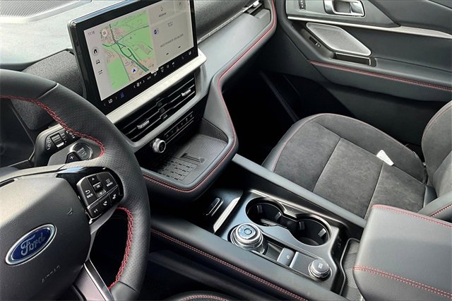 New 2025 Ford Explorer ST image 8