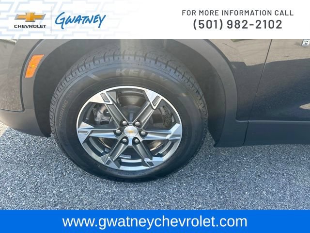 Used 2025 Chevrolet Blazer LT AWD/4WD image 9