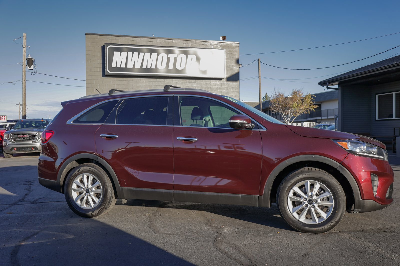 Used 2020 Kia Sorento LX w/ LX I4 Convenience Package image 2