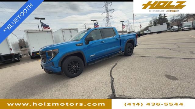 Certified 2023 GMC Sierra 1500 Elevation w/ Preferred Package AWD/4WD image 4